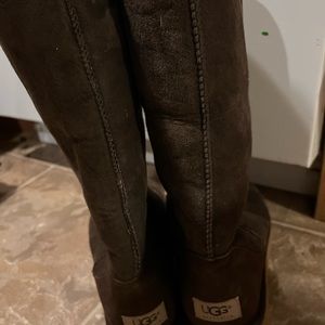 UGGs